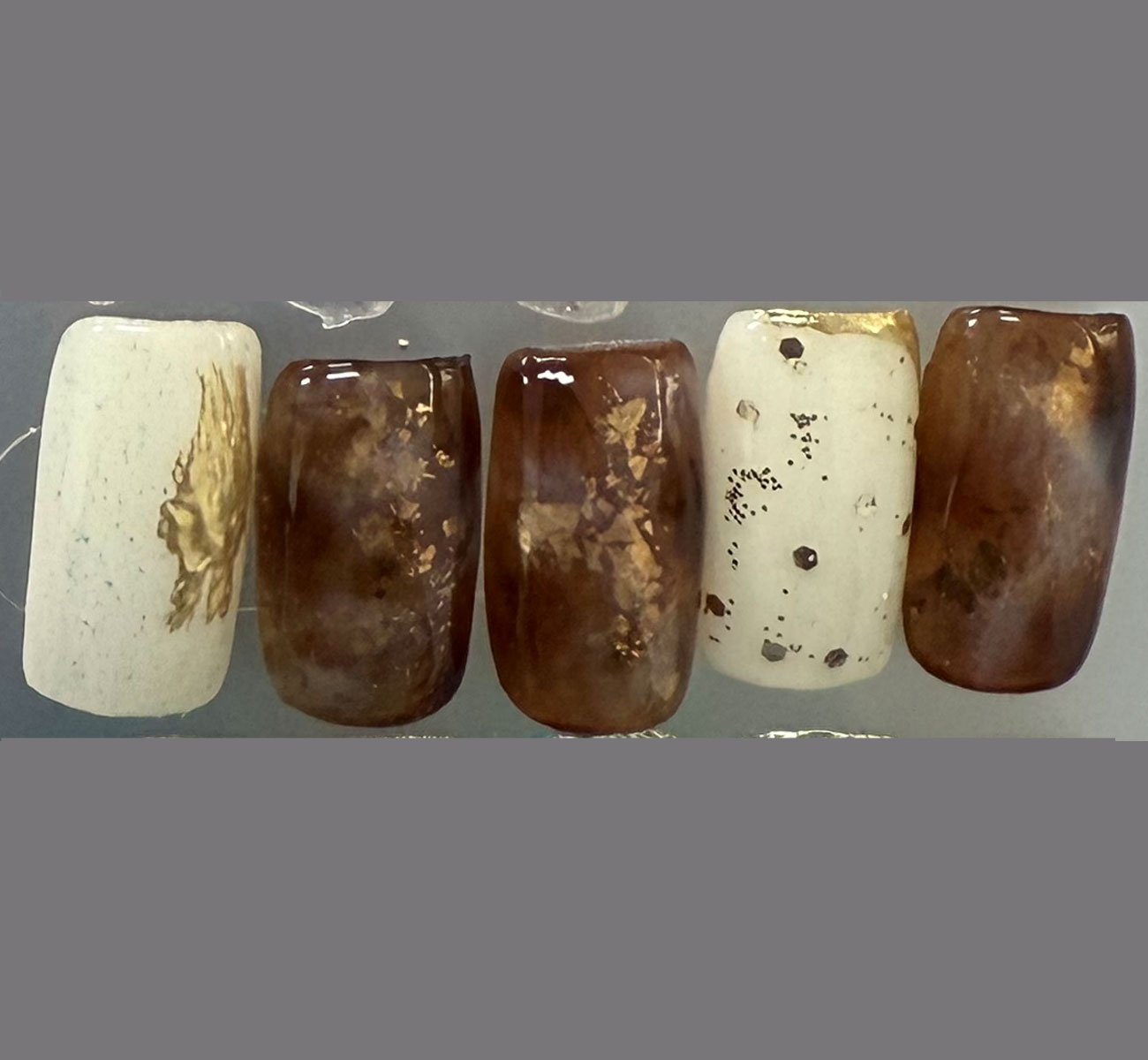 WHISPER OF LOVE NAILS